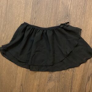 Girls Danskin Freestyle Dance Skirt  Size Large 10/12